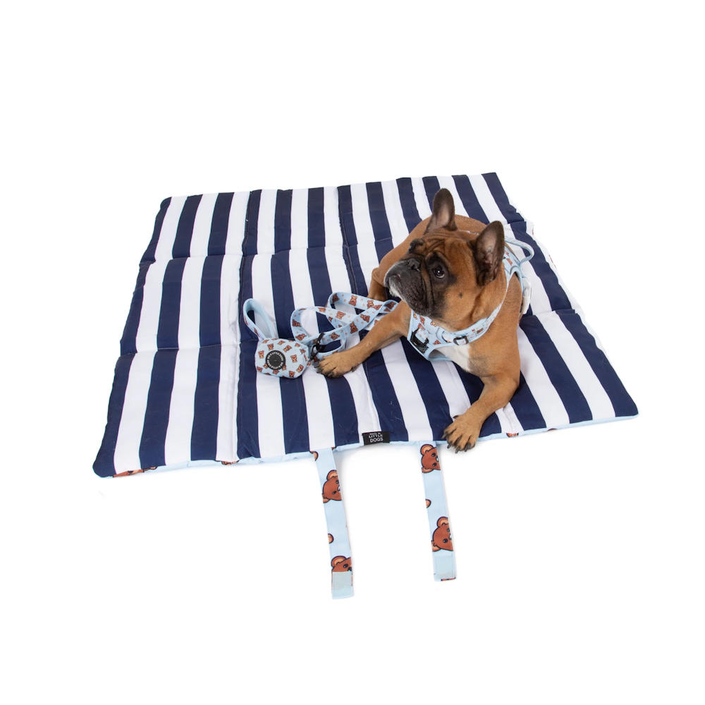 On the Go Pet Mat: Cuddle Club